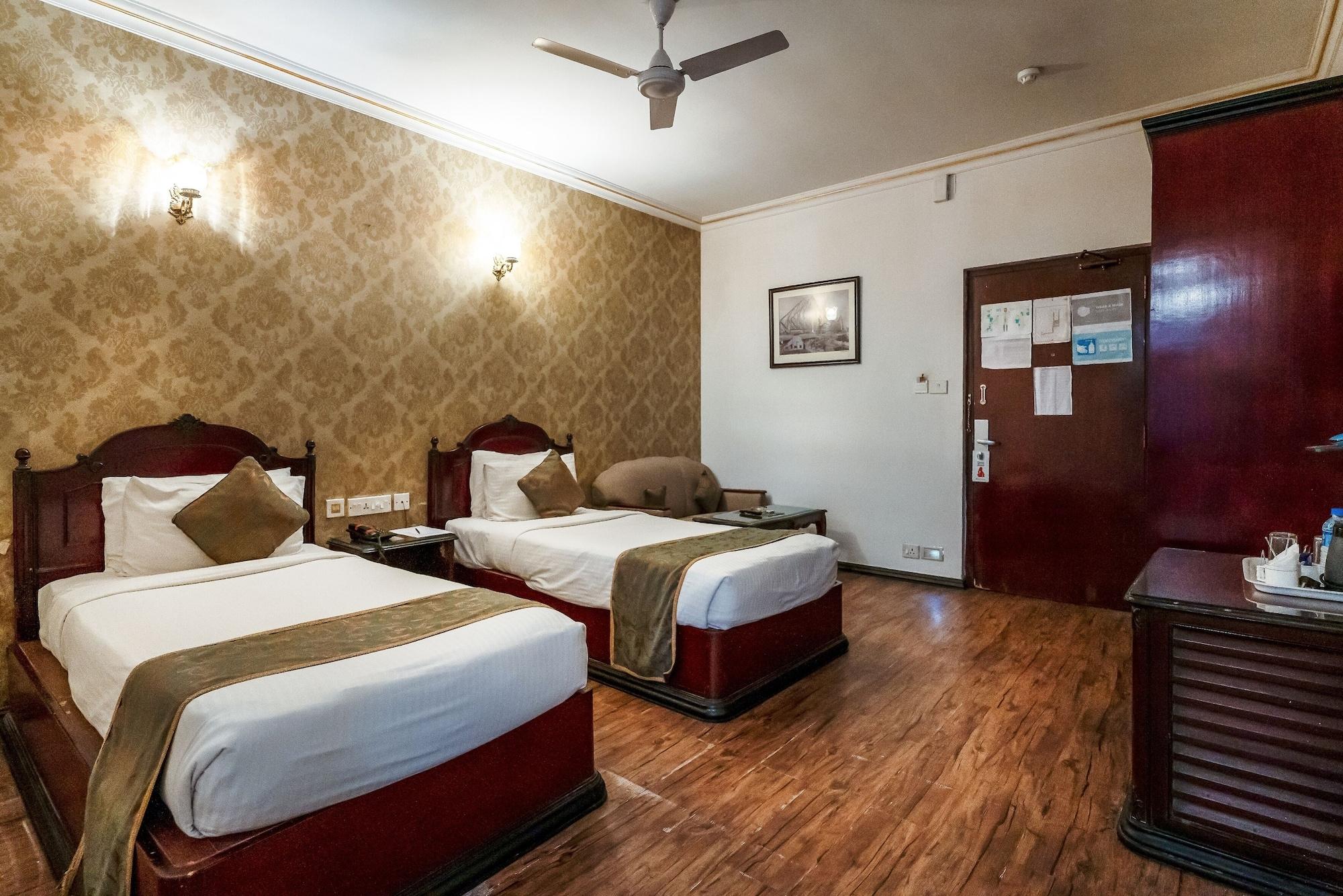 The Lindsay होटल Kolkata