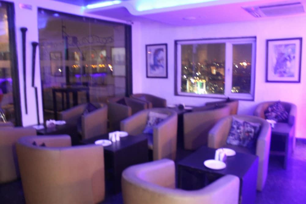Hotel The Lindsay Kolkata